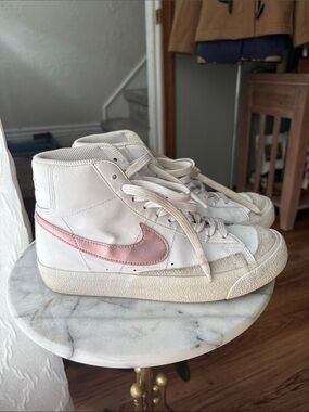 Nike Blazer 77 Pink Foam